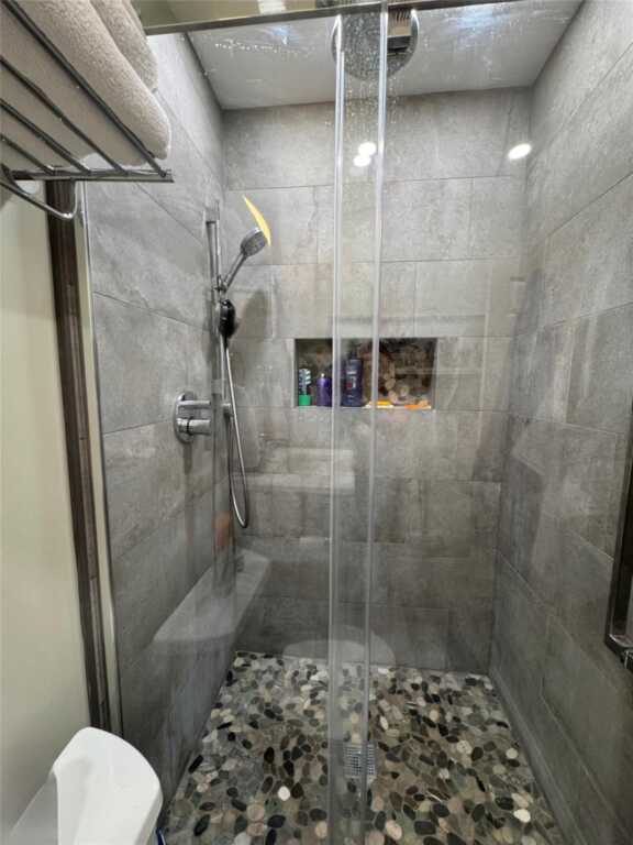 8 Rolling Way, New City, NY 10956 - Photo 23 of 41