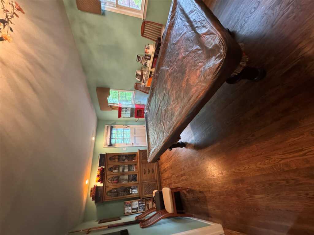 8 Rolling Way, New City, NY 10956 - Photo 25 of 41