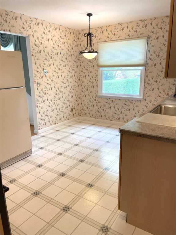 190 Albemarle Road, White Plains, NY 10605 - Photo 17 of 44