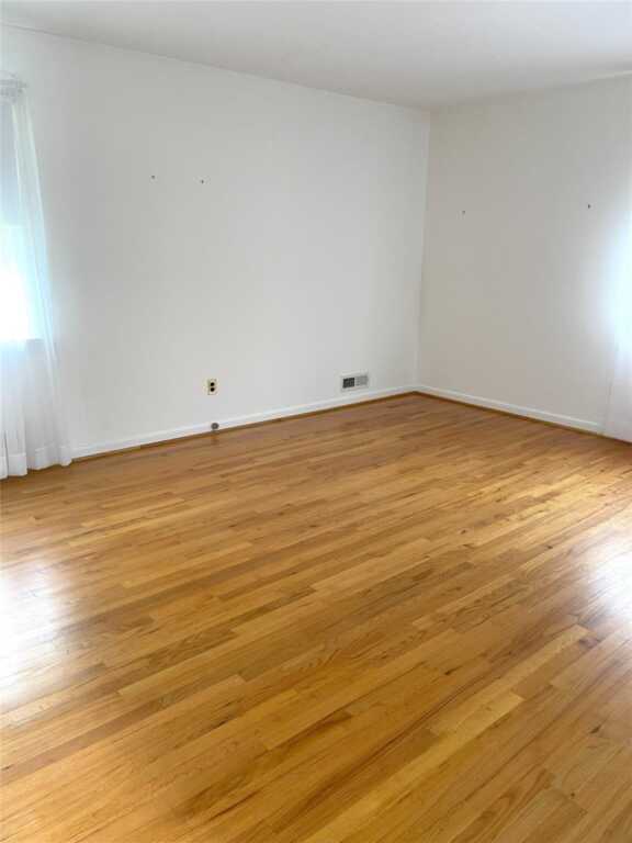 190 Albemarle Road, White Plains, NY 10605 - Photo 25 of 44