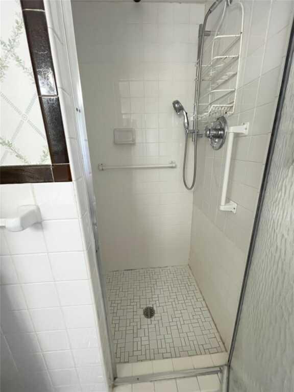 190 Albemarle Road, White Plains, NY 10605 - Photo 30 of 44