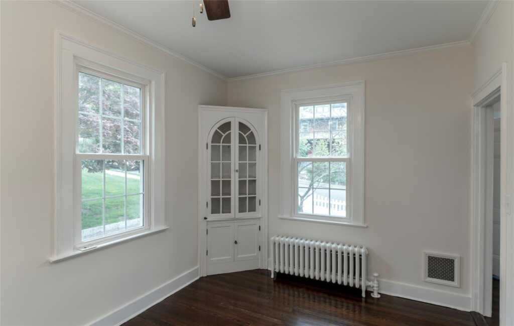 119 Castle Heights Avenue, Nyack, NY 10960 - Photo 14 of 40