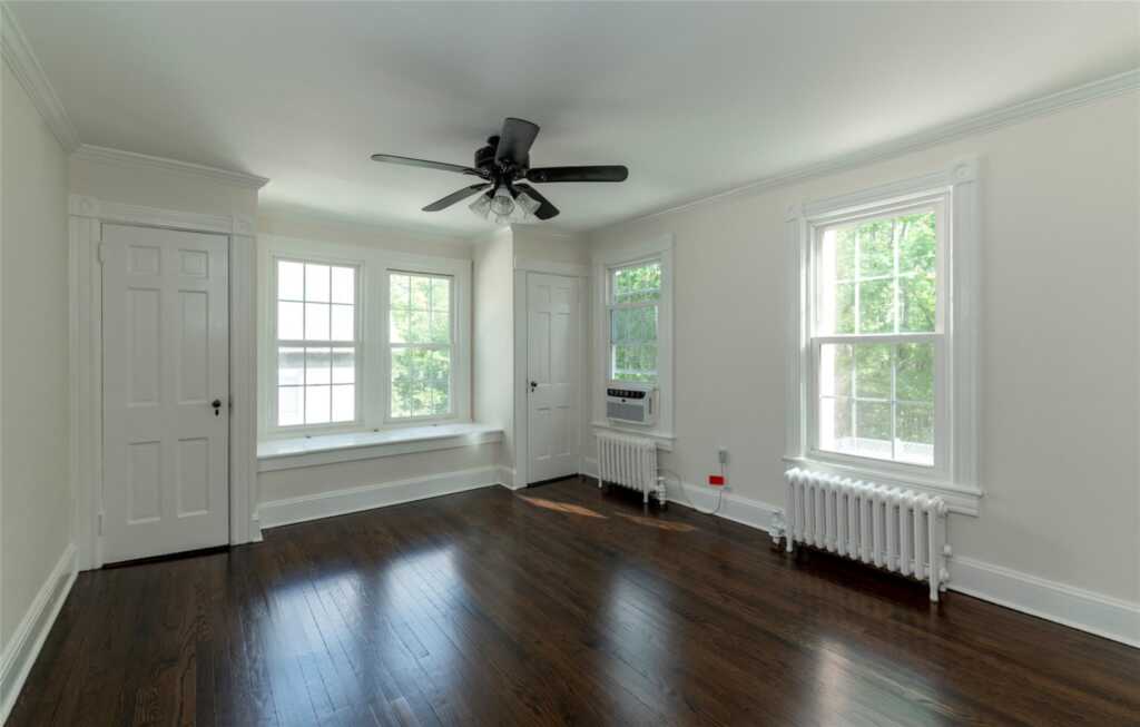 119 Castle Heights Avenue, Nyack, NY 10960 - Photo 22 of 40