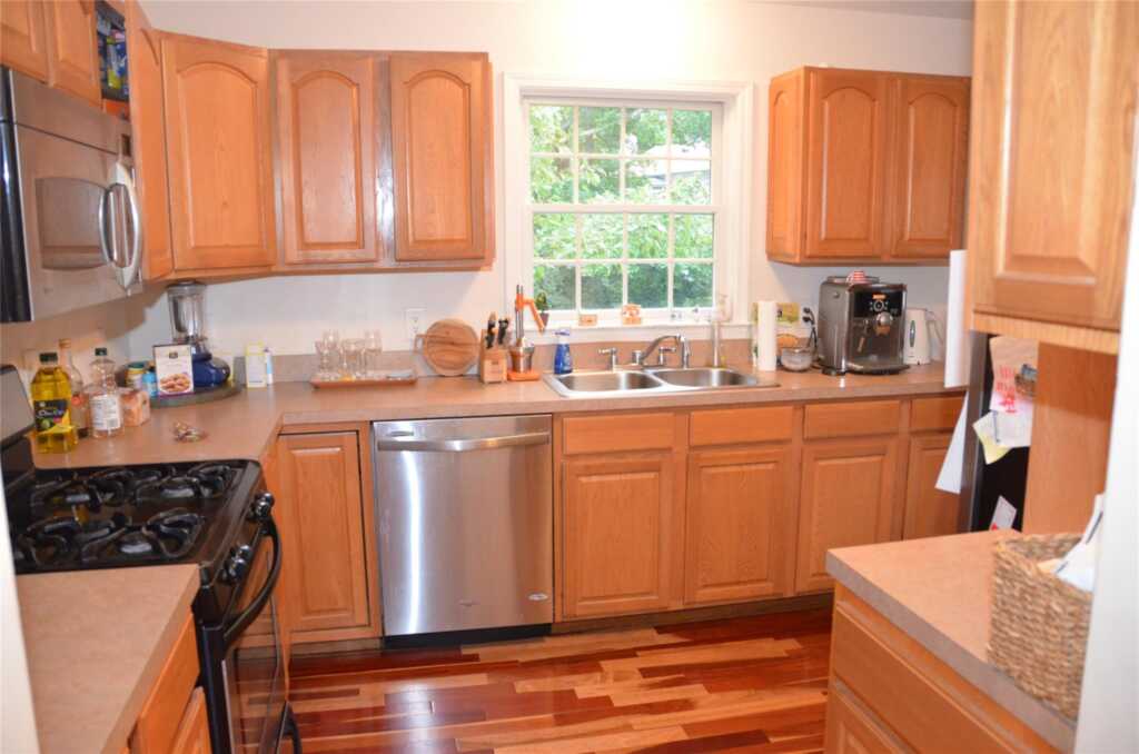 271 Purchase Street, Unit #A, Rye, NY 10580 - Photo 7 of 16