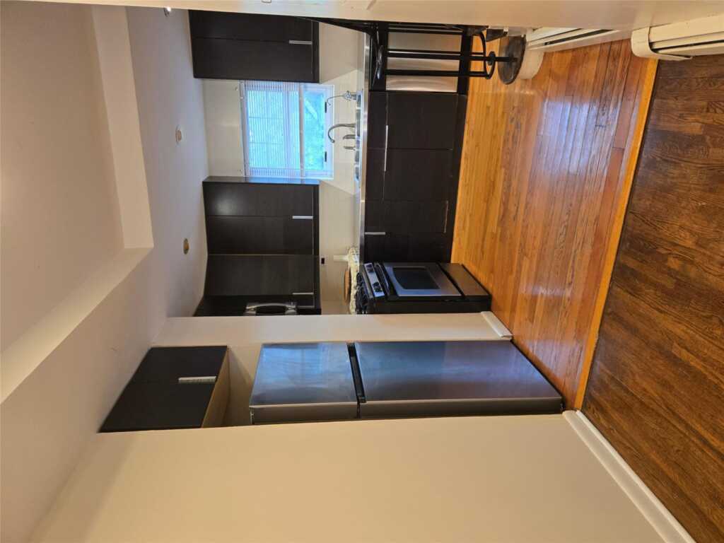 323 Centre Avenue, Unit #B, New Rochelle, NY 10805 - Photo 2 of 15