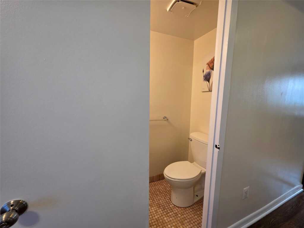 323 Centre Avenue, Unit #B, New Rochelle, NY 10805 - Photo 7 of 15
