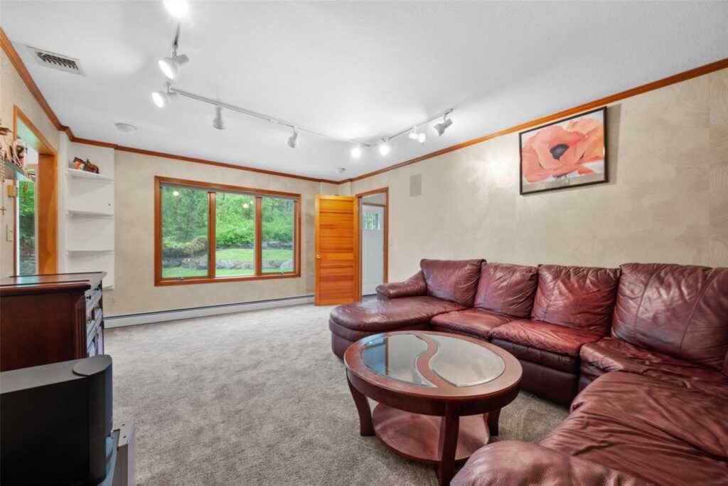 1 Blue Sky Drive, Suffern, NY 10901 - Photo 21 of 50