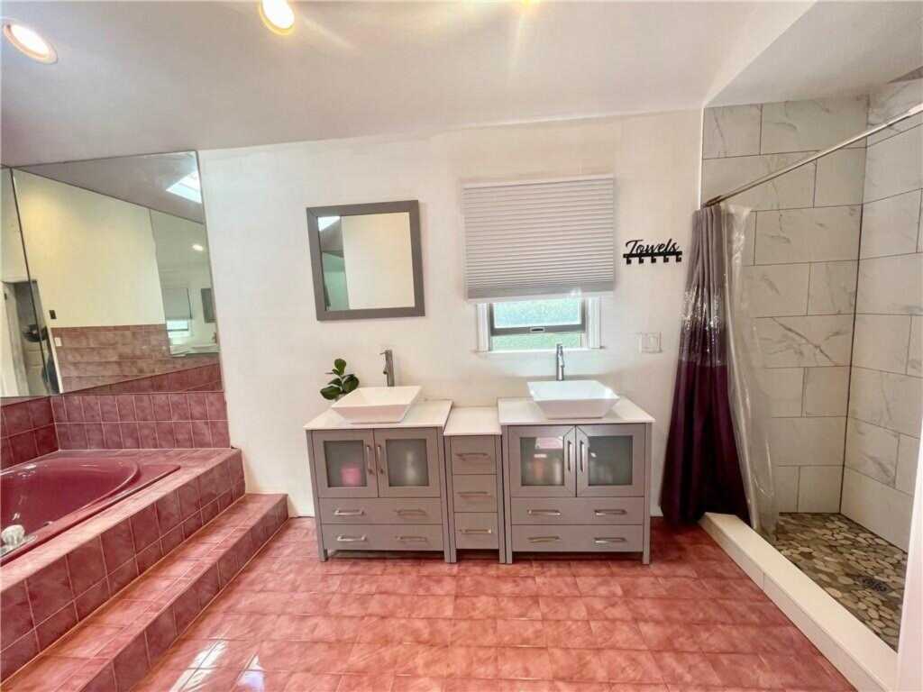 102 Elon Court, New City, NY 10956 - Photo 21 of 24