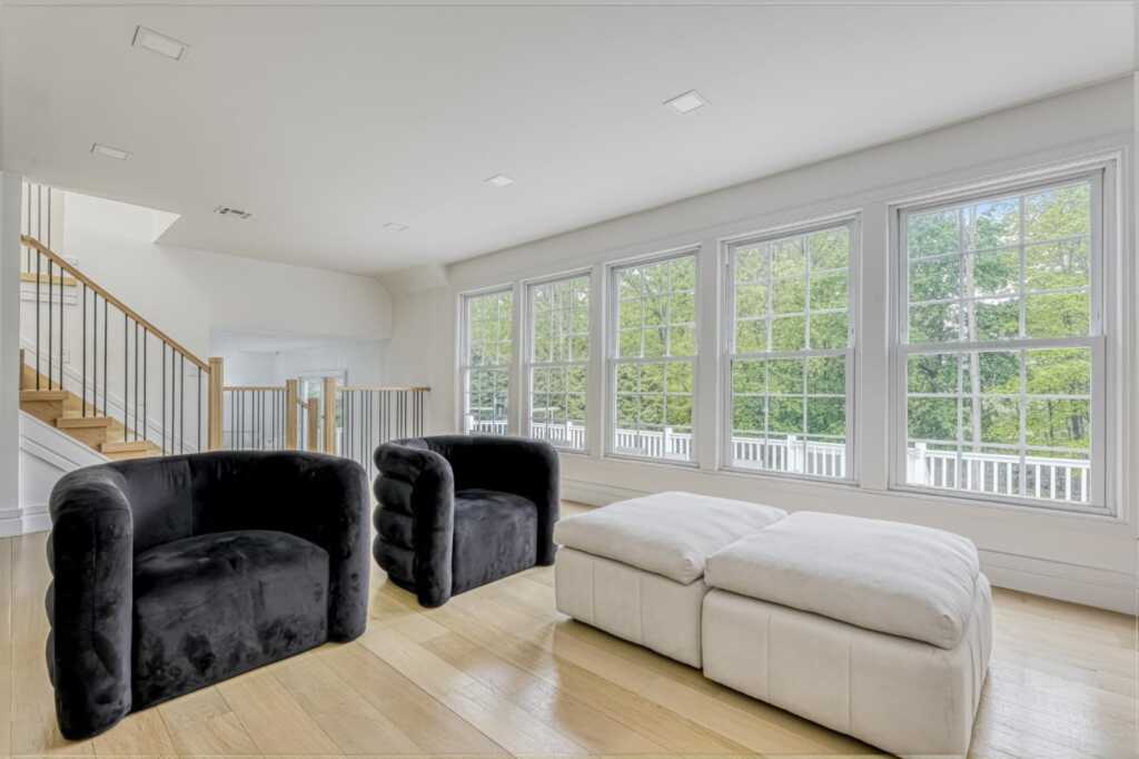 25 Hidden Valley Drive, Suffern, NY 10901 - Photo 11 of 33