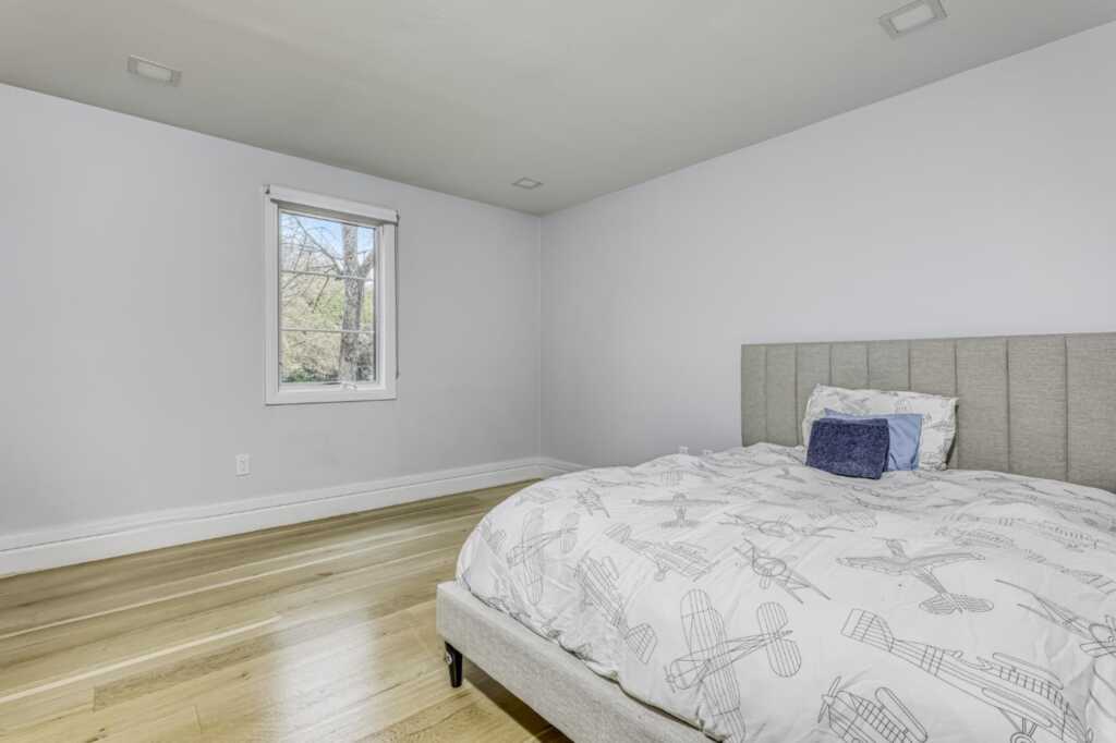 25 Hidden Valley Drive, Suffern, NY 10901 - Photo 13 of 33