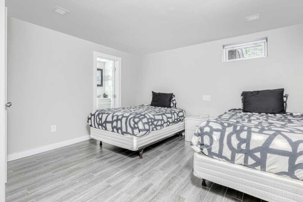 25 Hidden Valley Drive, Suffern, NY 10901 - Photo 17 of 33
