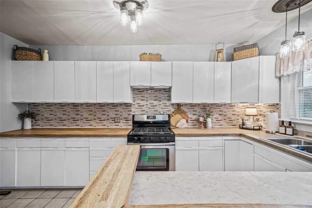 21 Cornelison Avenue, Unit #1, Nyack, NY 10960 - Photo 26 of 49