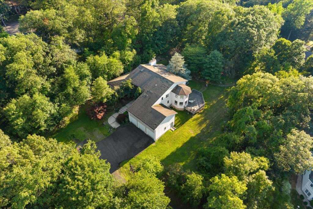 587 Route 306, Suffern, NY 10901 - Photo 3 of 49