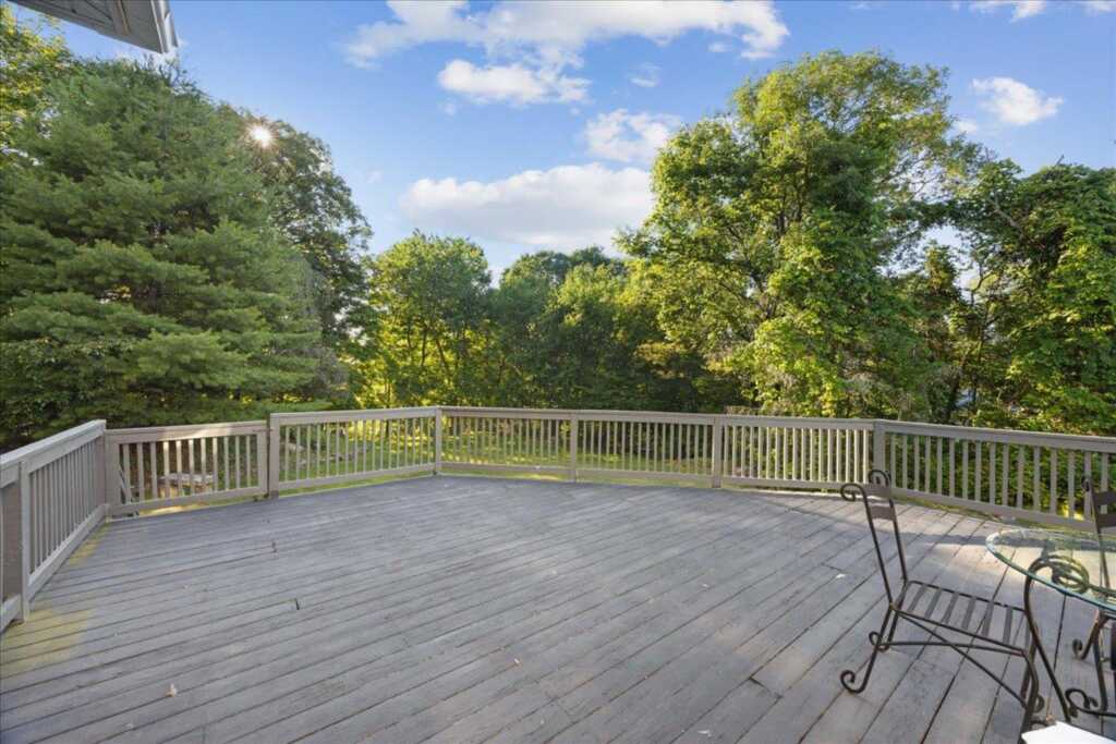 587 Route 306, Suffern, NY 10901 - Photo 38 of 49