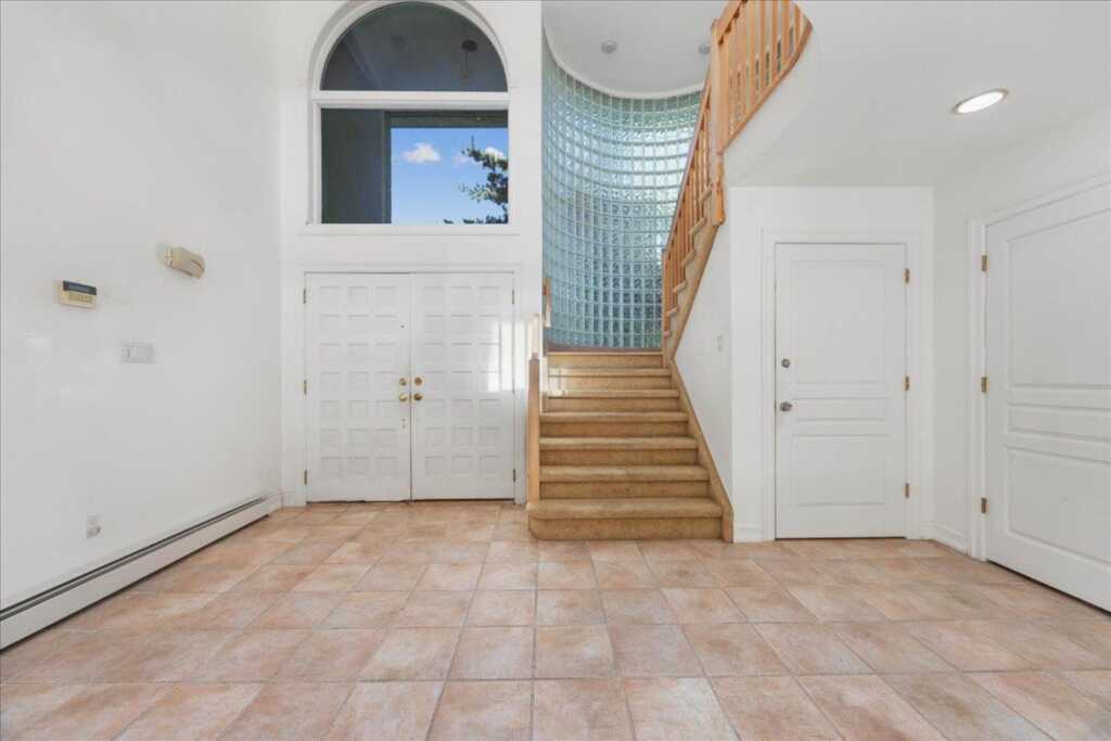 587 Route 306, Suffern, NY 10901 - Photo 6 of 49