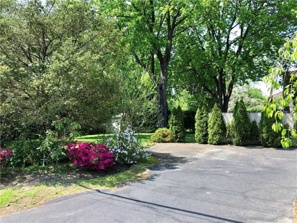 1 Belmont Street, White Plains, NY 10605 - Photo 14 of 15