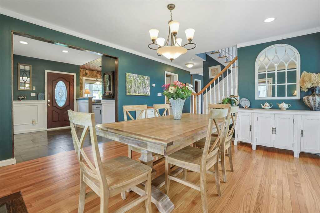 182 Magnolia Street, Pearl River, NY 10965 - Photo 13 of 42