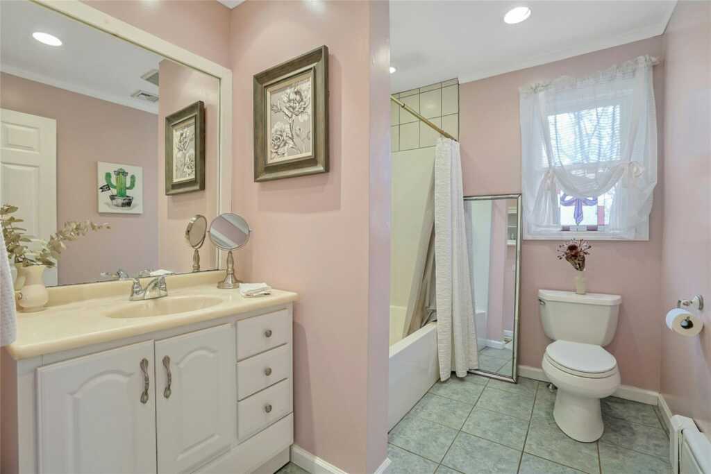 182 Magnolia Street, Pearl River, NY 10965 - Photo 30 of 42