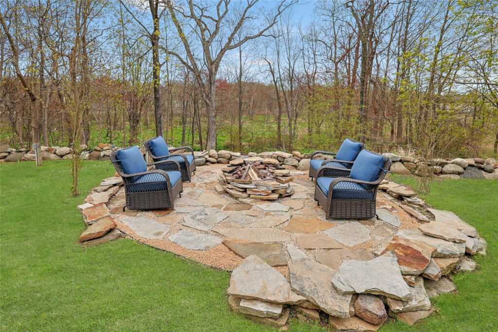 182 Magnolia Street, Pearl River, NY 10965 - Photo 37 of 42