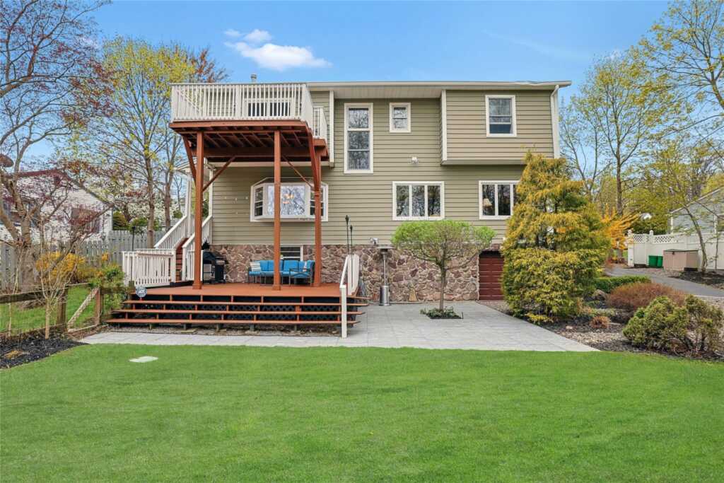182 Magnolia Street, Pearl River, NY 10965 - Photo 5 of 42