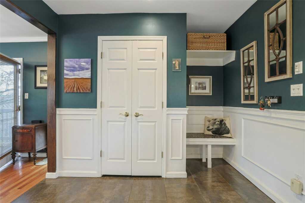 182 Magnolia Street, Pearl River, NY 10965 - Photo 9 of 42
