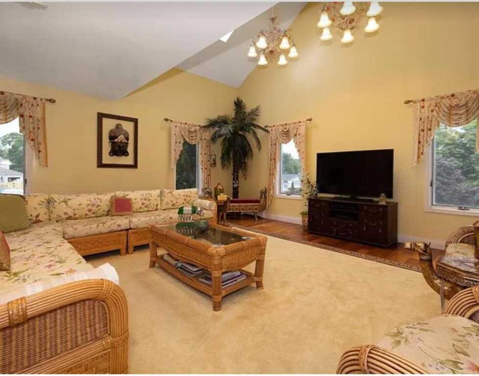 13 Mesa Place, Nanuet, NY 10954 - Photo 16 of 20