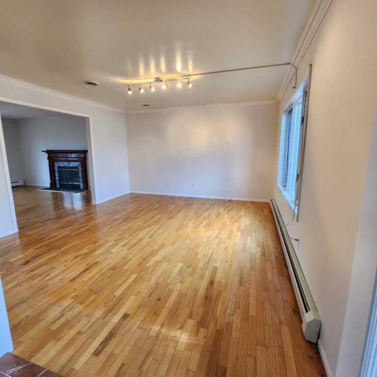 13 Mesa Place, Nanuet, NY 10954 - Photo 6 of 20