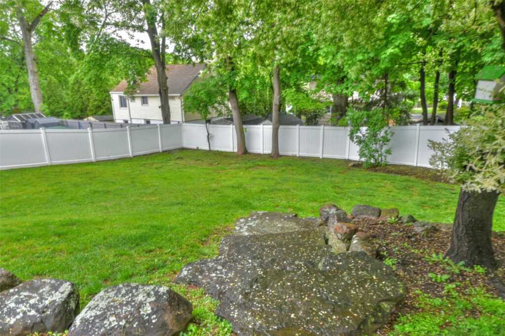 32 Maplewood Boulevard, Suffern, NY 10901 - Photo 19 of 20