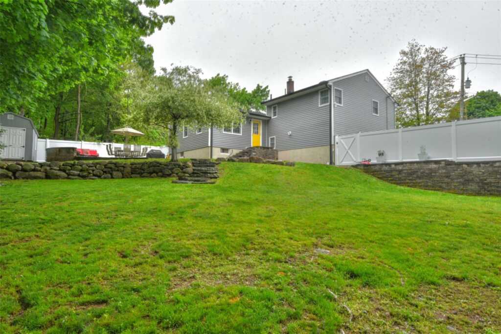 32 Maplewood Boulevard, Suffern, NY 10901 - Photo 20 of 20