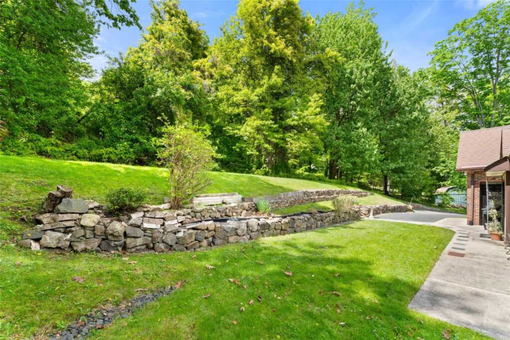 1104 Route 9W, Nyack, NY 10960 - Photo 32 of 39