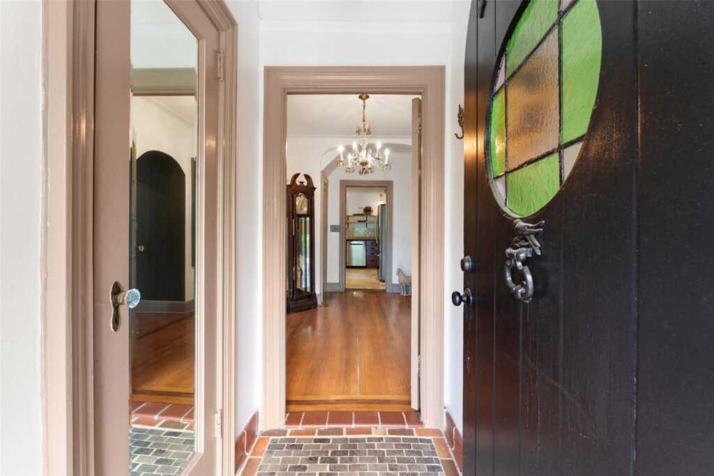 1104 Route 9W, Nyack, NY 10960 - Photo 4 of 39