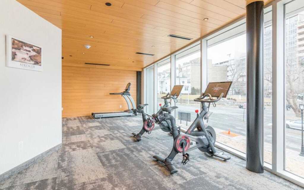 1 Dekalb Avenue, Unit #PH1, White Plains, NY 10605 - Photo 9 of 17