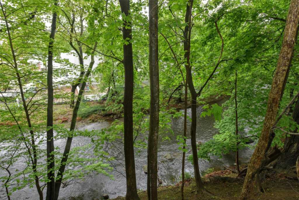 15 Hillside Avenue, Suffern, NY 10901 - Photo 22 of 23