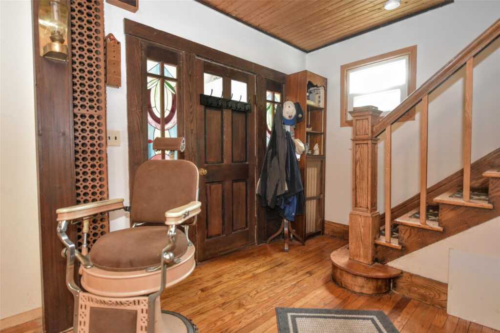 15 Hillside Avenue, Suffern, NY 10901 - Photo 3 of 23