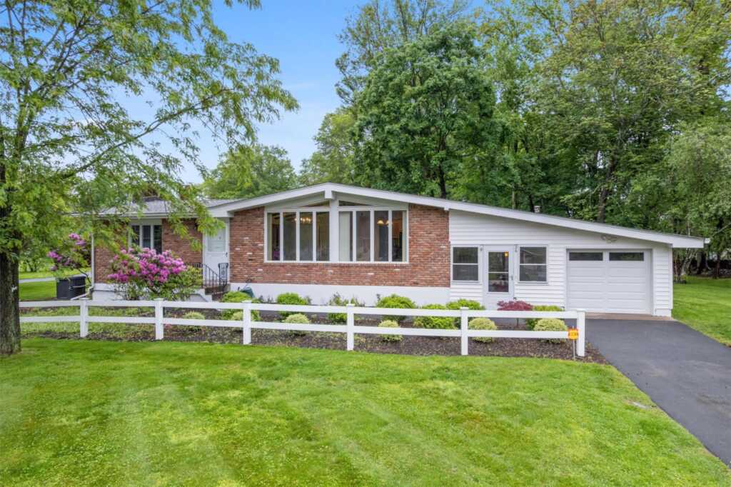 26 Linden Court, New City, NY 10956