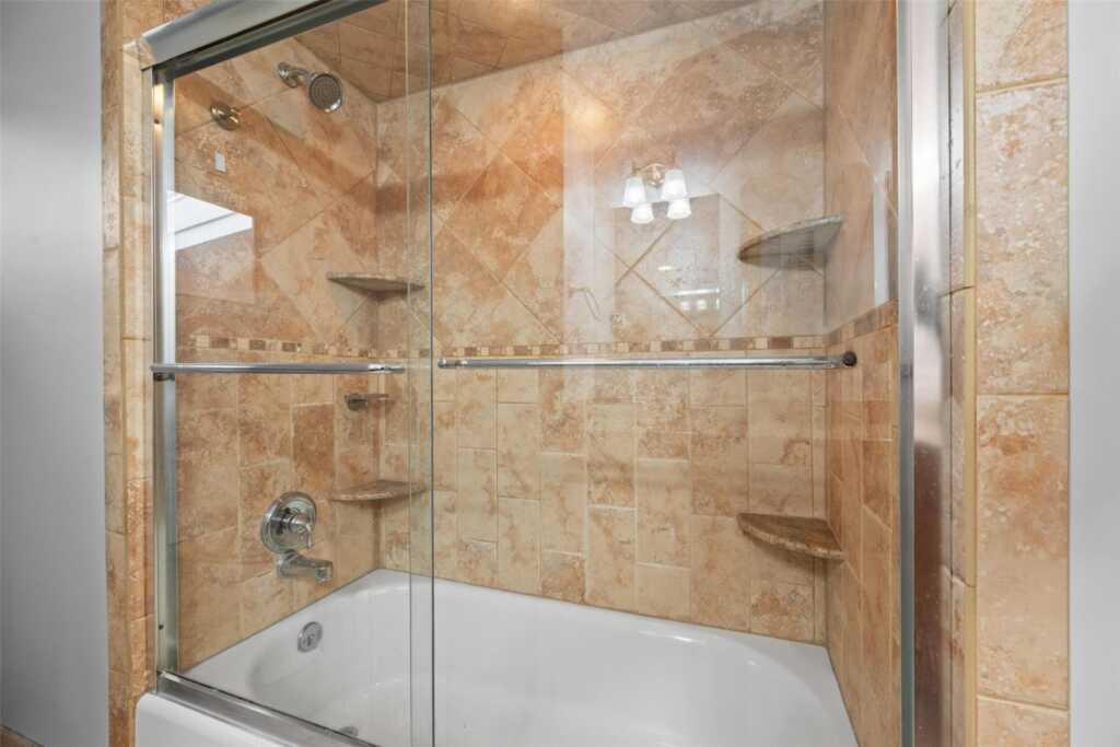 26 Linden Court, New City, NY 10956 - Photo 9 of 34