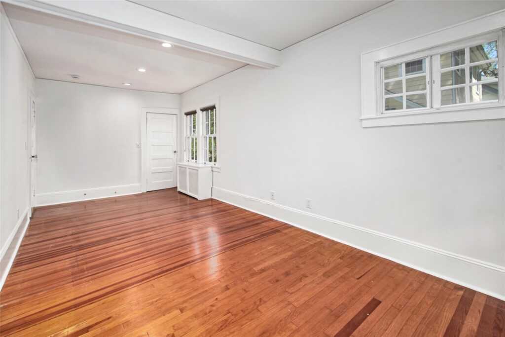 306 Oakland Beach Avenue, Rye, NY 10580 - Photo 10 of 25