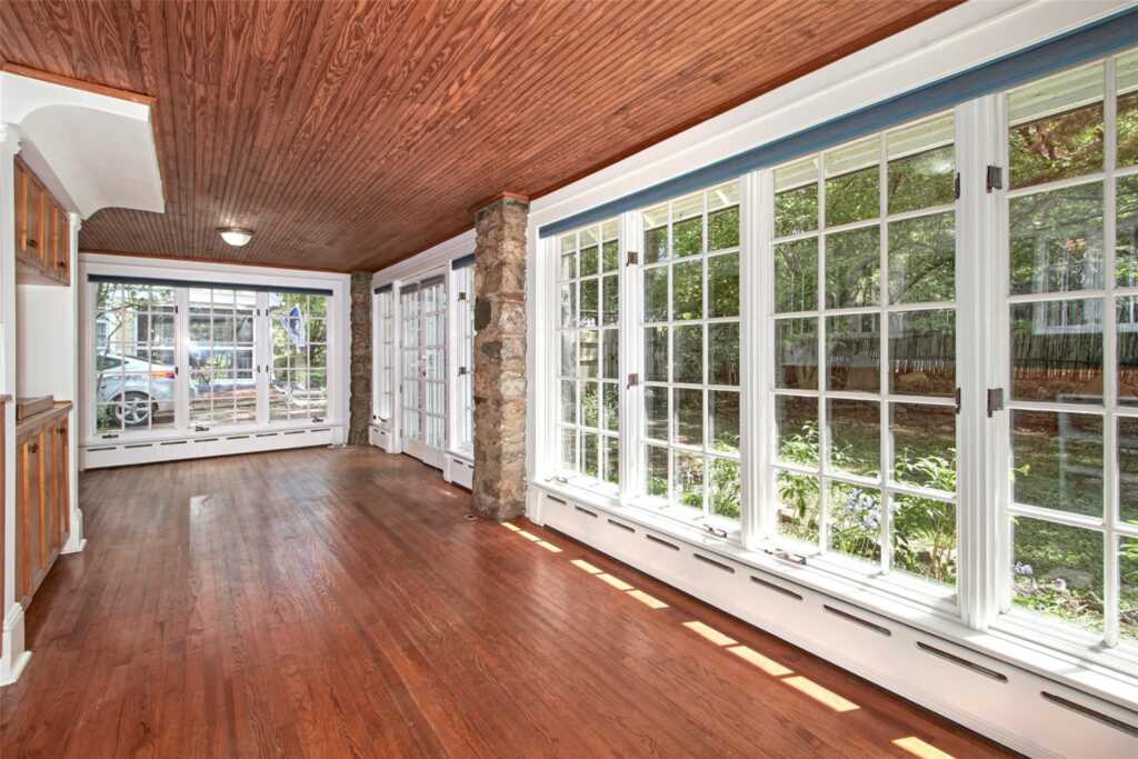 306 Oakland Beach Avenue, Rye, NY 10580 - Photo 12 of 25