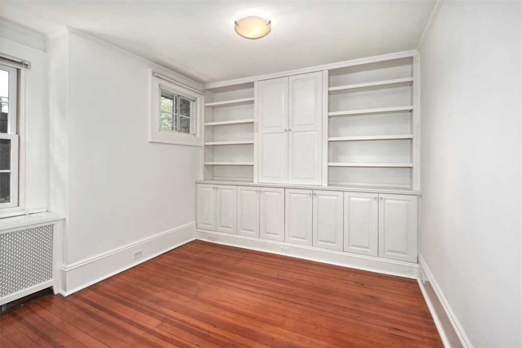 306 Oakland Beach Avenue, Rye, NY 10580 - Photo 19 of 25