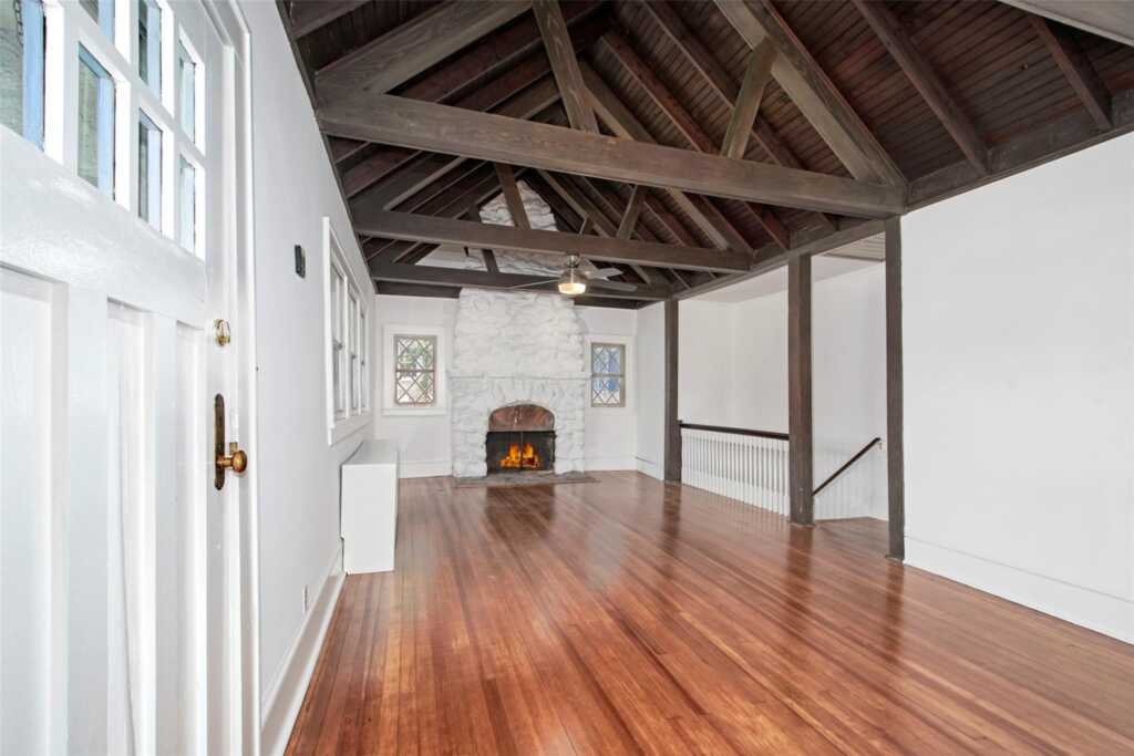 306 Oakland Beach Avenue, Rye, NY 10580 - Photo 3 of 25