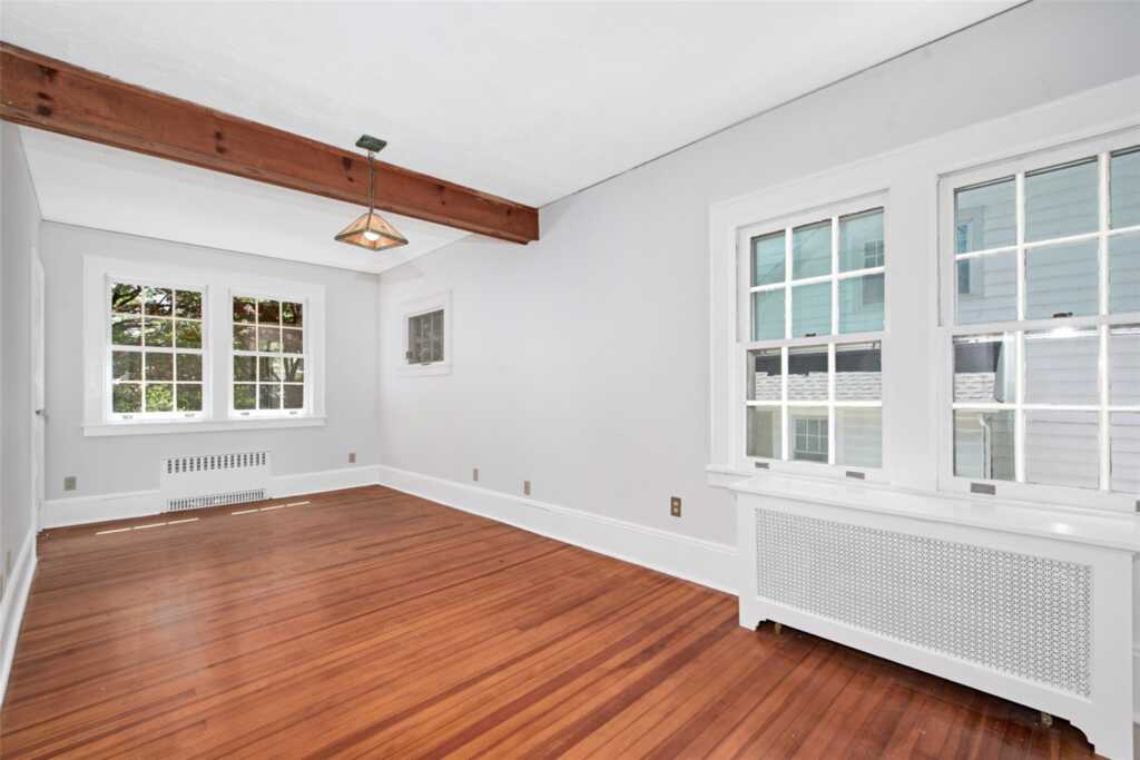 306 Oakland Beach Avenue, Rye, NY 10580 - Photo 6 of 25