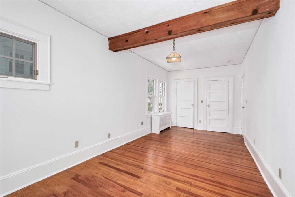 306 Oakland Beach Avenue, Rye, NY 10580 - Photo 7 of 25