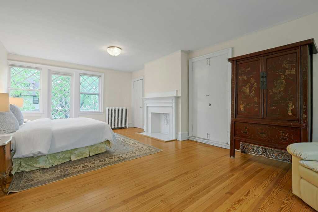 67 Bon Air Avenue, New Rochelle, NY 10804 - Photo 10 of 31