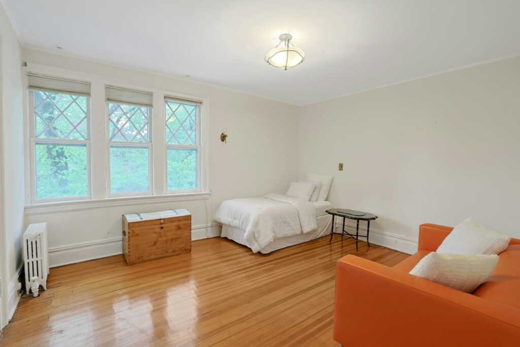 67 Bon Air Avenue, New Rochelle, NY 10804 - Photo 17 of 31