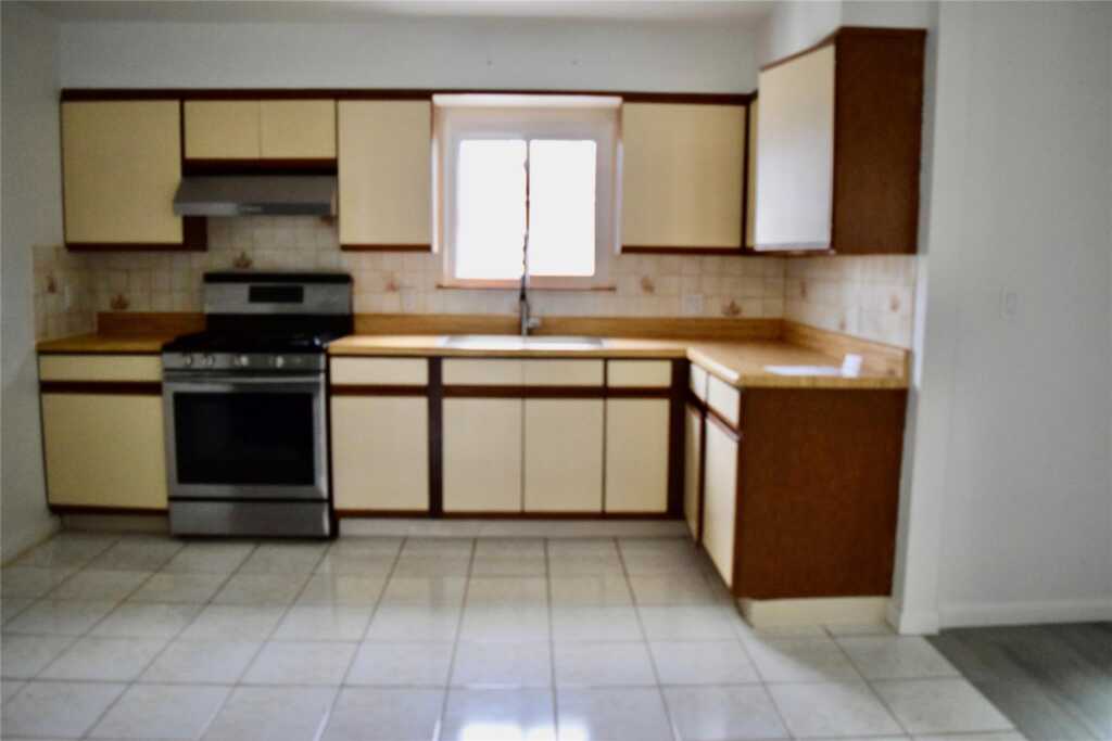24 Monroe Place, Unit #2NF, Rye, NY 10573 - Photo 4 of 21