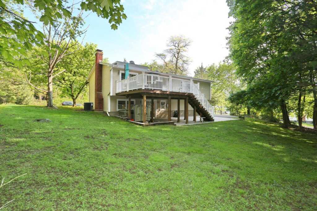 25 Augur Road, Suffern, NY 10901 - Photo 34 of 40