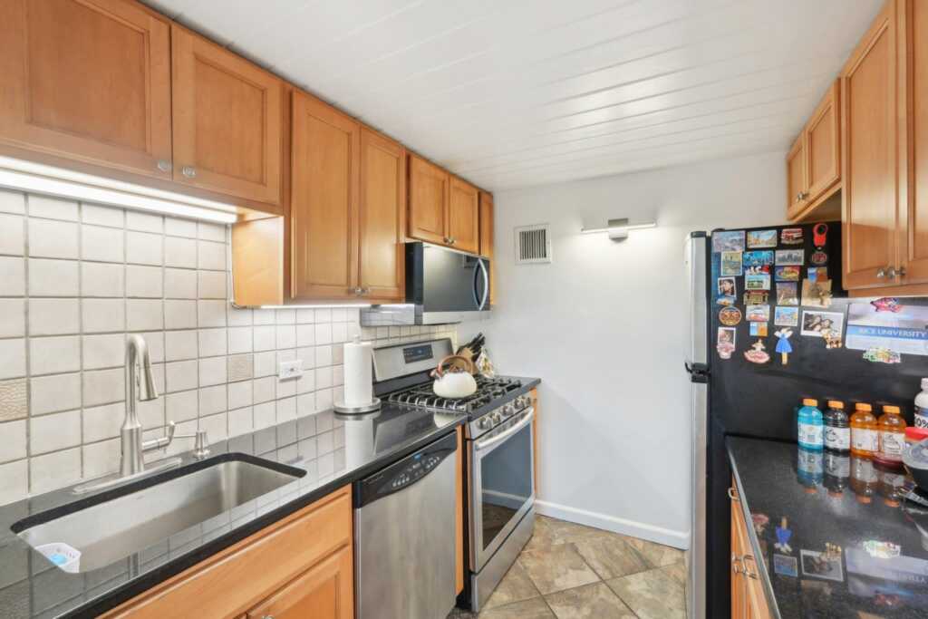 1 Landmark Square, Unit #314, Rye, NY 10573 - Photo 13 of 31