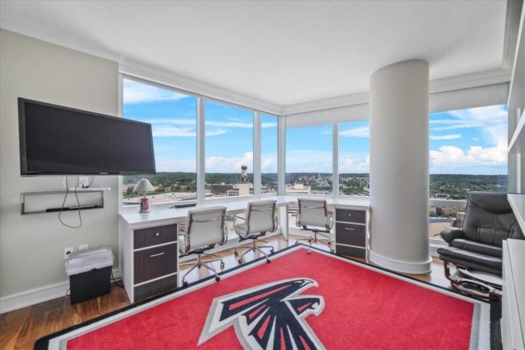 5 Renaissance Square, Unit #28G, White Plains, NY 10601 - Photo 17 of 33