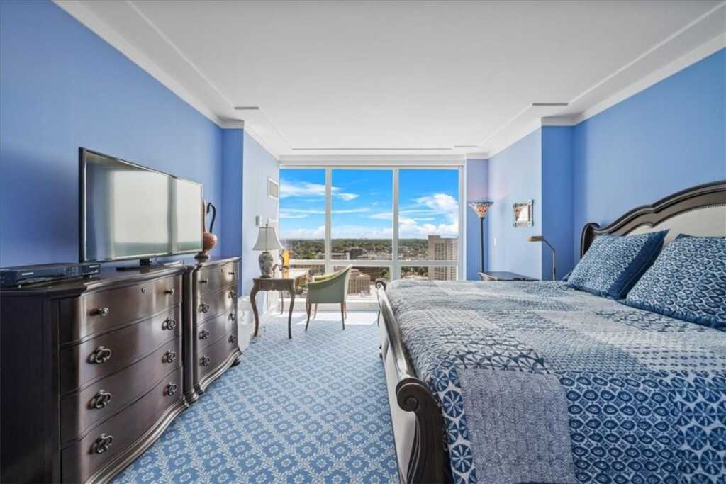 5 Renaissance Square, Unit #28G, White Plains, NY 10601 - Photo 20 of 33
