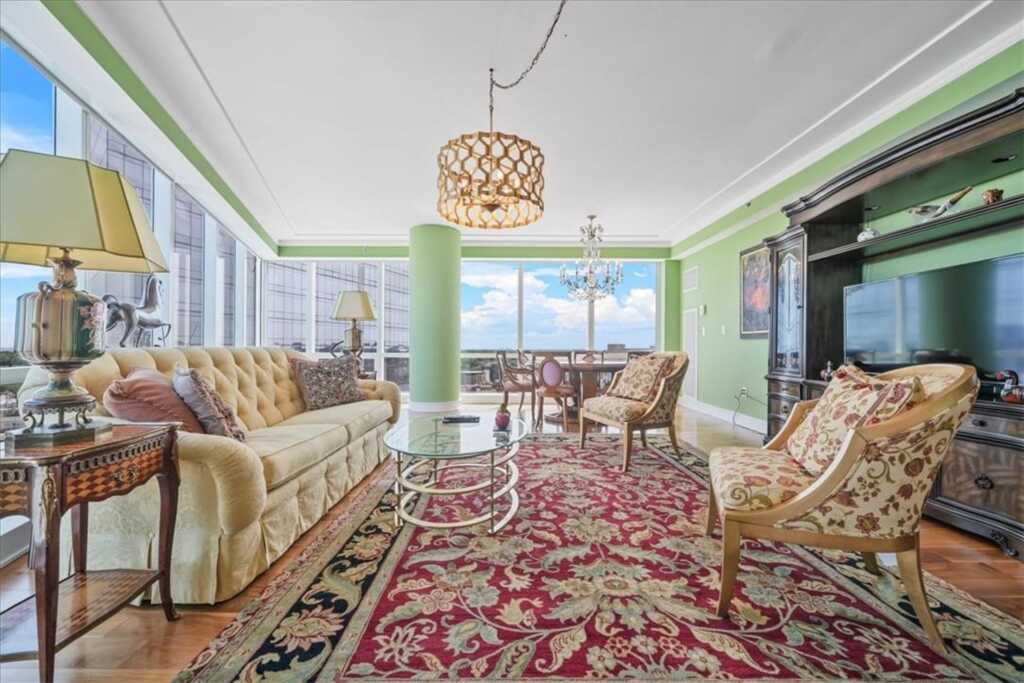 5 Renaissance Square, Unit #28G, White Plains, NY 10601 - Photo 3 of 33